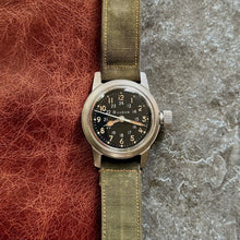 Load image into Gallery viewer, Bulova Military MIL-W-3818A US Army