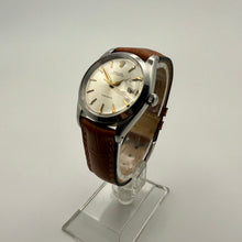 Load image into Gallery viewer, Rolex Oysterdate Precision 6694 with Golden Arrow Marker Dial and Rolex box