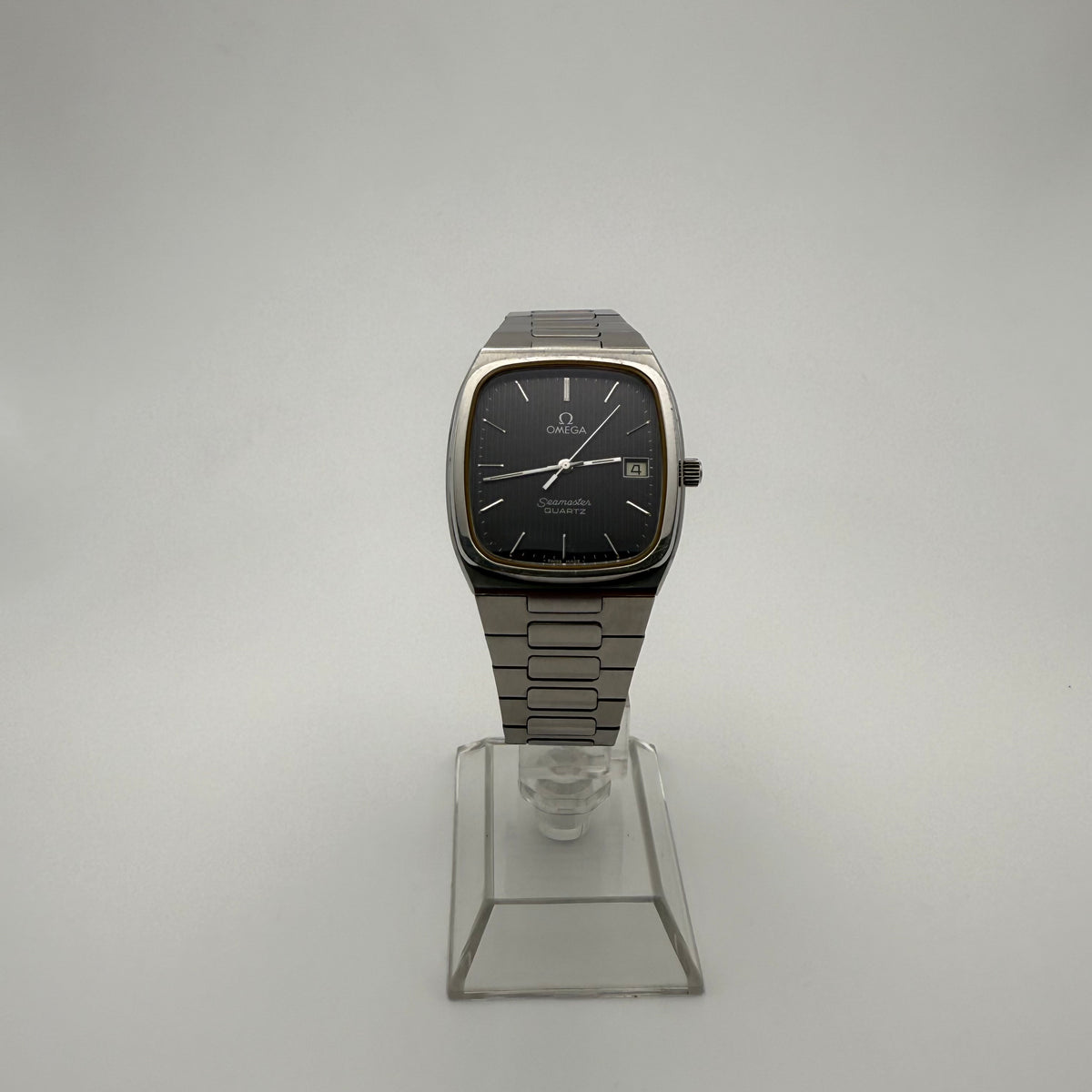 Omega Seamaster Quartz 1342 with Rare Tapestry Dial – RMVintageWatches