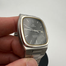 Load image into Gallery viewer, Omega Seamaster Quartz 1342 with Rare Tapestry Dial