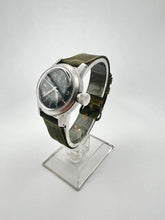 Load image into Gallery viewer, Bulova Military MIL-W-3818A US Army