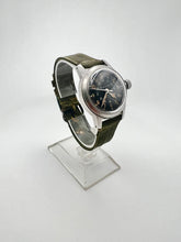 Load image into Gallery viewer, Bulova Military MIL-W-3818A US Army