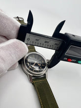 Load image into Gallery viewer, Bulova Military MIL-W-3818A US Army