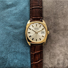 Load image into Gallery viewer, Pontiac International ***