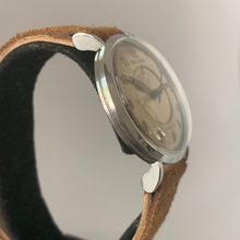 Load image into Gallery viewer, Jaeger-LeCoultre Memovox Türler