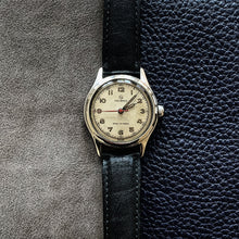 Load image into Gallery viewer, Helbros Wind-o-Matic