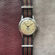 Load image into Gallery viewer, Longines 5532 Sei Tacche Cal. 10.68Z with Extract of the Archives by Longines