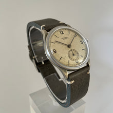 Load image into Gallery viewer, Universal Genève Military Sub Seconds