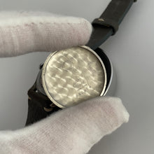 Load image into Gallery viewer, Universal Genève Military Sub Seconds