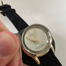 Load image into Gallery viewer, Omega Seamaster 2627 Calendar Solid 14KT Yellow Gold