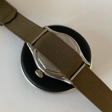 Load image into Gallery viewer, Bulova US Military Ordnance Department WW2