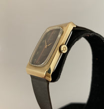 Load image into Gallery viewer, Omega Genève Tank Tiger Eye Dial NOS (new old stock)