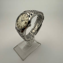 Load image into Gallery viewer, Omega Seamaster 166.010 with rare &#39;Ribbon&#39; dial
