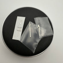 Load image into Gallery viewer, Rolex 6694 Set of Hands S/S NOS (new old stock)

