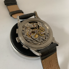 Load image into Gallery viewer, Baume &amp; Mercier Chronograph Batwing Lugs *Very Rare*
