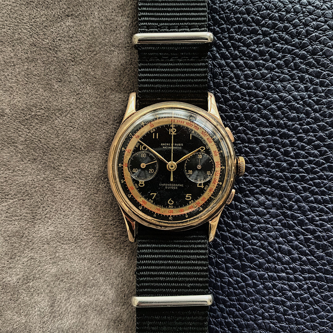 Chronograph Suisse Gilt Bullseye Dial