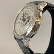 Load image into Gallery viewer, Baume &amp; Mercier Chronograph Batwing Lugs *Very Rare*
