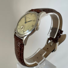 Load image into Gallery viewer, Longines Ref. 5628 Sub-Second with Extract of the Archives by Longines
