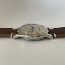 Load image into Gallery viewer, Longines 6263 Sei Tacche Cal. 12.68Z with Extract of the Archives by Longines
