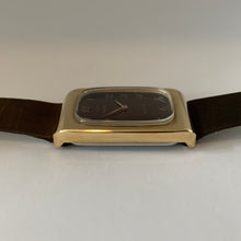 Load image into Gallery viewer, Omega Genève Tank Tiger Eye Dial NOS (new old stock)
